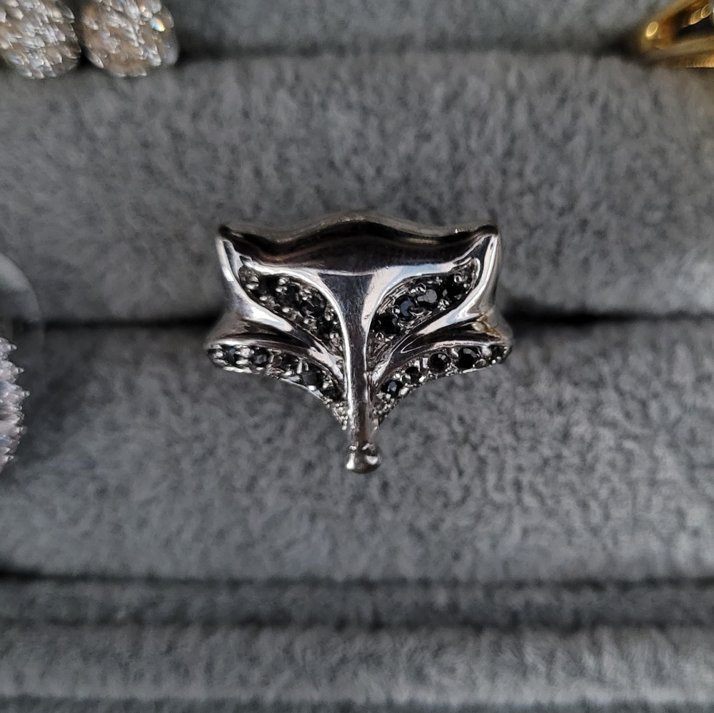 FOX RING ( add to bundle get it for free)